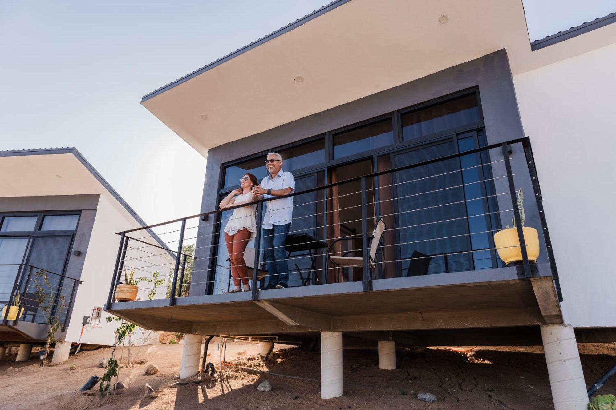 Vl Uno Bed and Breakfast Ενσενάντα Εξωτερικό φωτογραφία