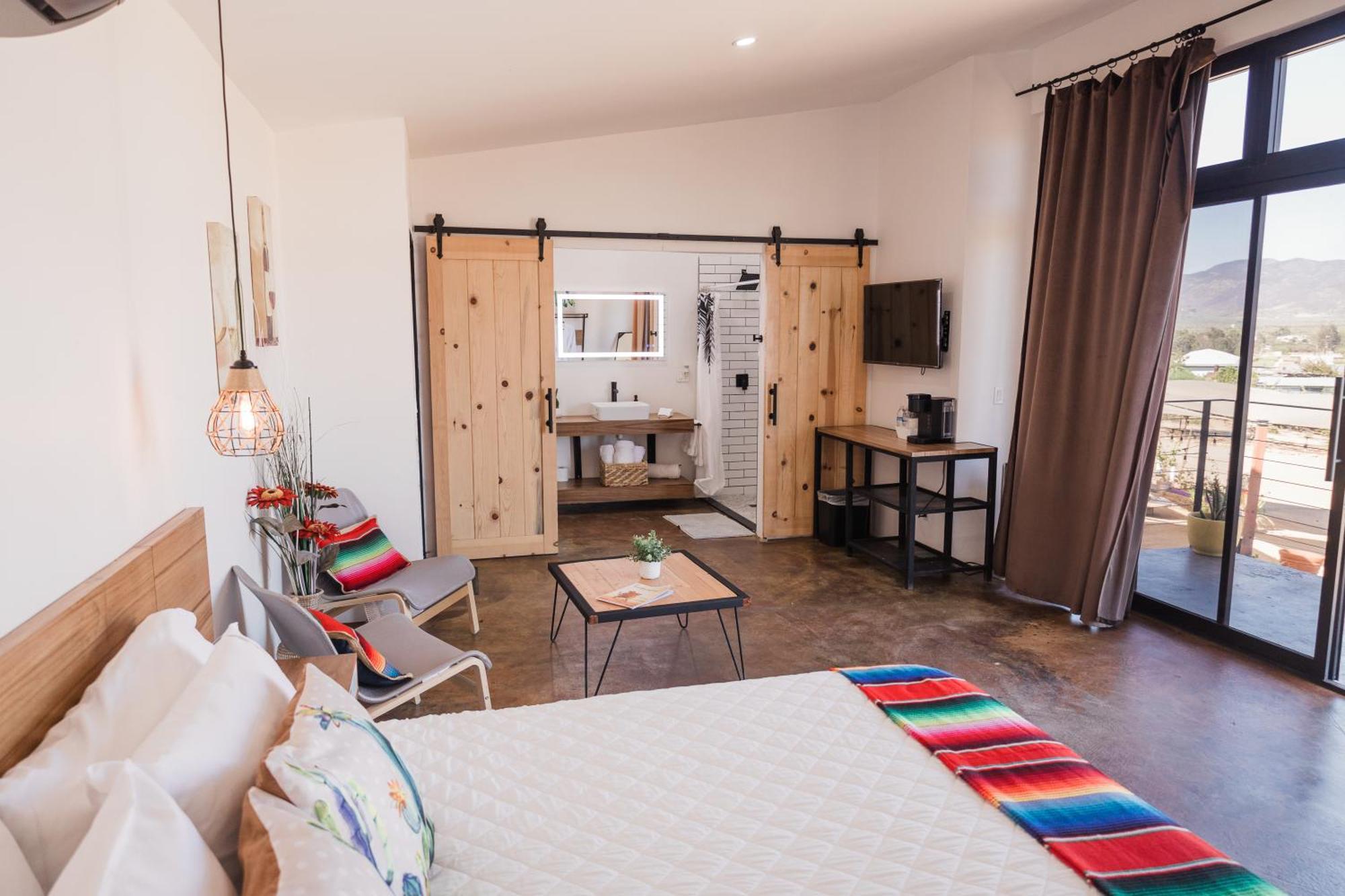 Vl Uno Bed and Breakfast Ενσενάντα Εξωτερικό φωτογραφία
